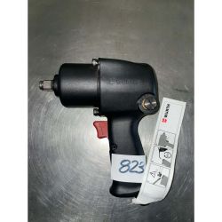 ATORNILLADORA DE IMPACTO BASIC ½" - OUTLET 823