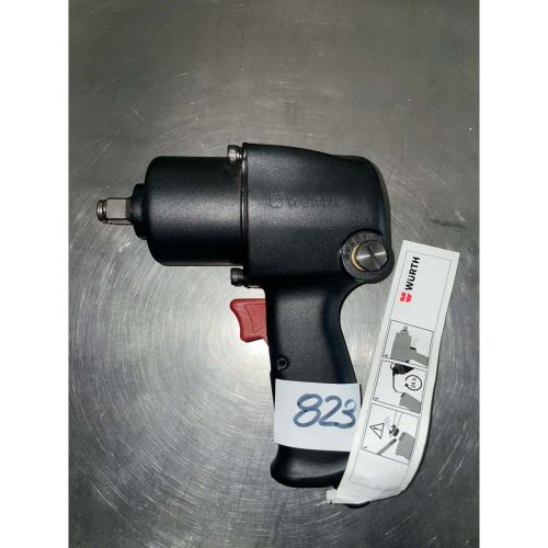 ATORNILLADORA DE IMPACTO BASIC ½" - OUTLET 823